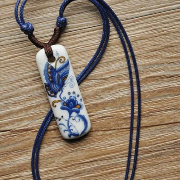 Vintage Ceramic Butterfly 🦋 Pendant and Necklace - Picture 1 of 3